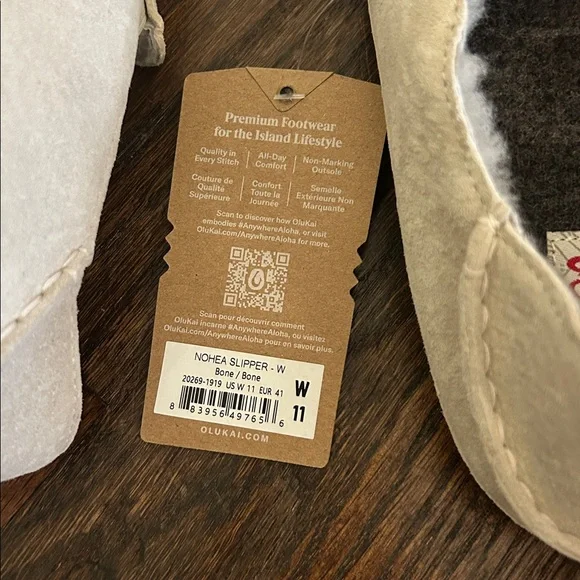 OluKai NOHEA Slipper Women’s size 11
Men’s Size 9.5
Bone/Bone - Picture 9 of 9
